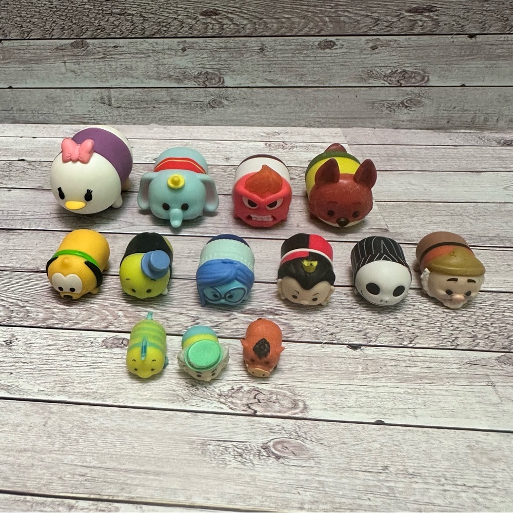 Disney Tsum Tsum Colorful Character Collection